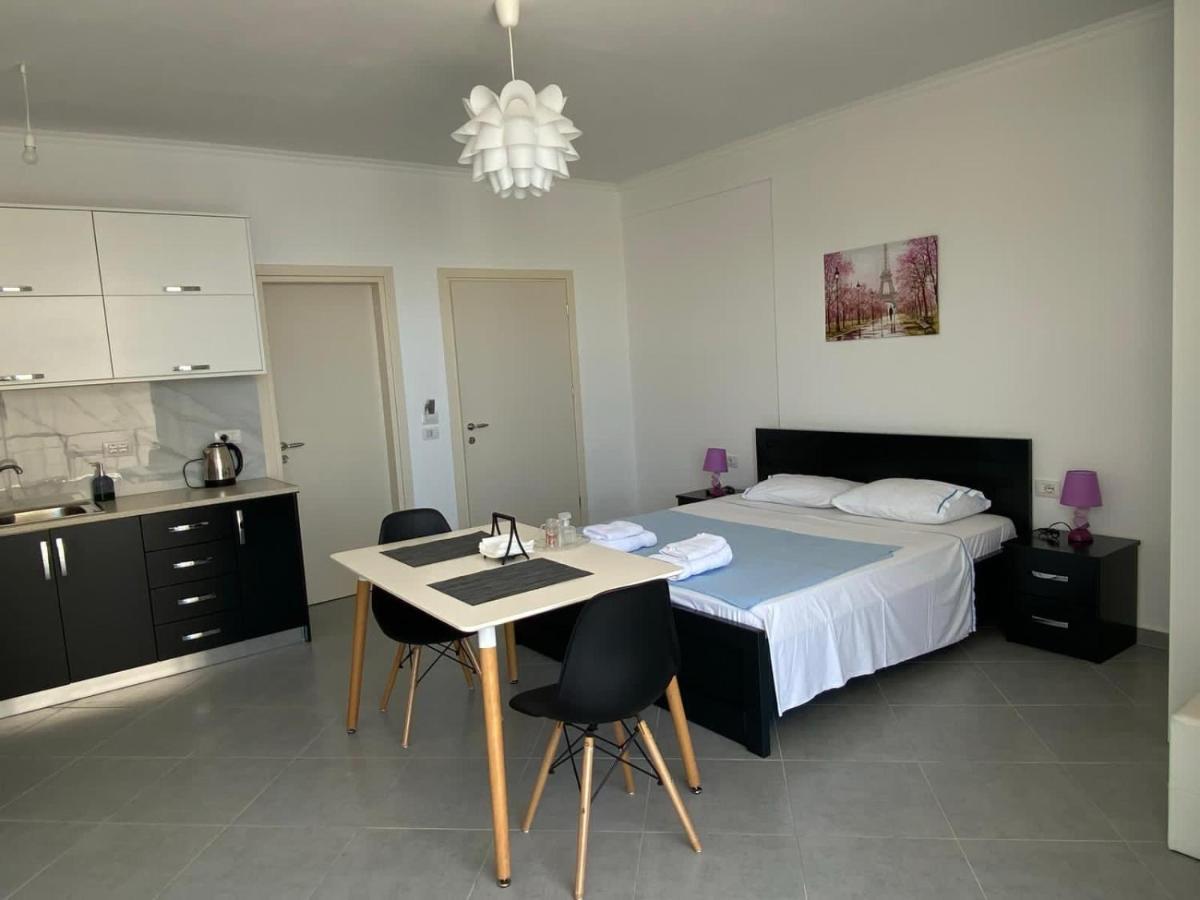 Terrace View Apartments Sarande Exterior photo